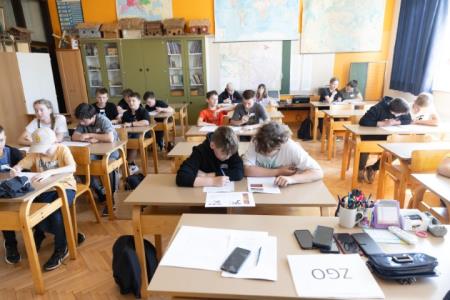 PIVKA DRŽAVNO TEKMOVANJE MLADIH ČEBELARJEV 11.5.2024 - Valter Leban-9808 (Small)